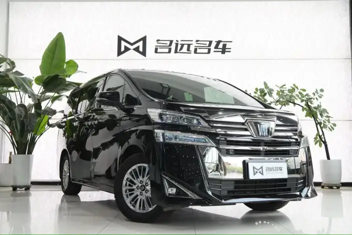 Vellfire 2021 Model Toyota Crown Hybrid 2.5L HV Premium Edition – фото 3