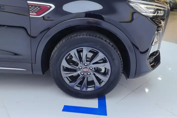 Hongqi HS5 2025 Model 2.0T Flag Xiang Pro Edition – фото 7