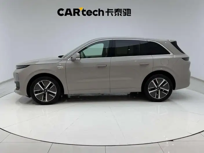 Li Auto L6 2024 Model Pro Edition – фото 4