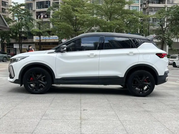 Geely Binyue 2022 Model Geely Binyue COOL 1.5T DCT Battle – фото 4