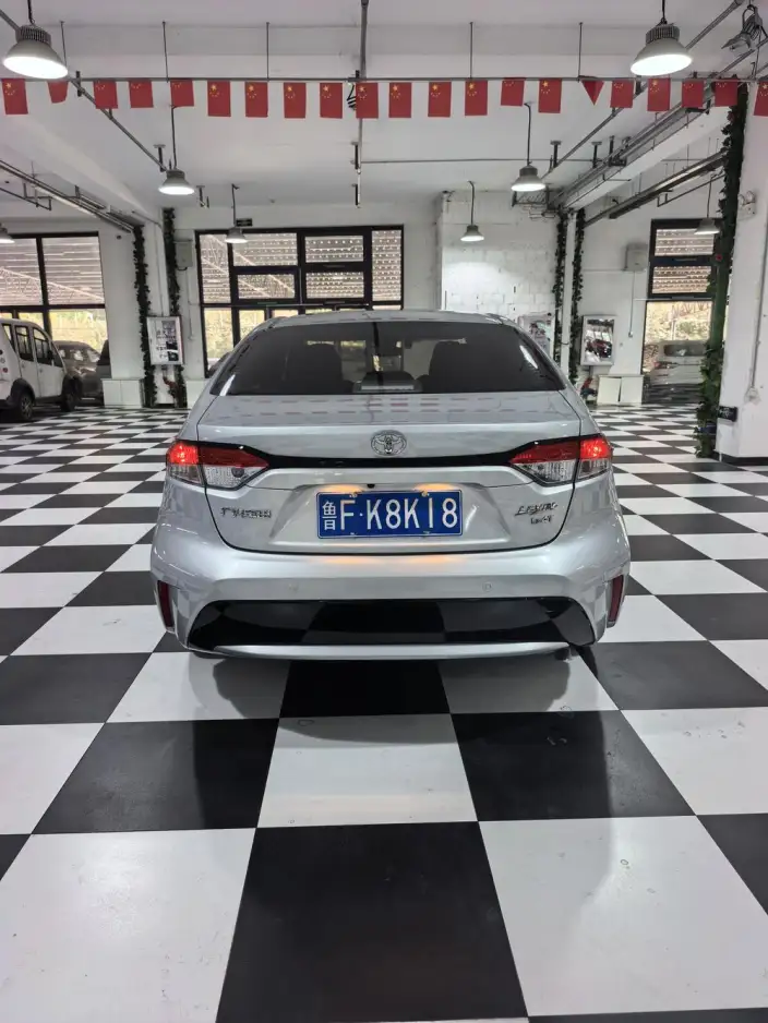 Toyota Levin 2022 Model 185T CVT Deluxe Edition – фото 6
