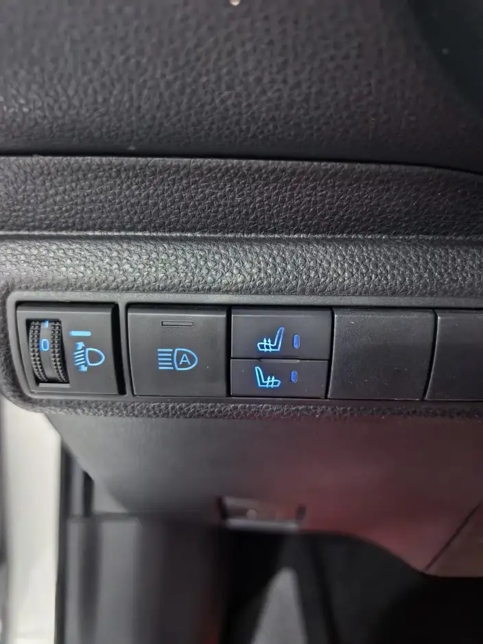 Toyota Levin 2022 Model 185T CVT Deluxe Edition – фото 8