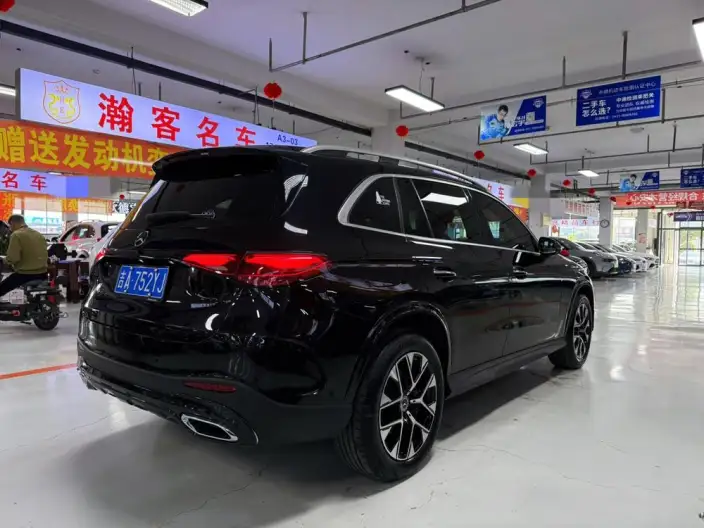 Mercedes-Benz GLC 2024 Model Facelift GLC 260 L 4MATIC Luxury Model 5 seat – фото 6