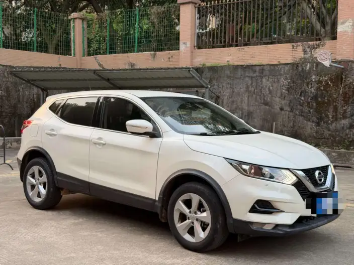 Nissan Qashqai 2021 Model 2.0L XV Smart Edition – фото 3