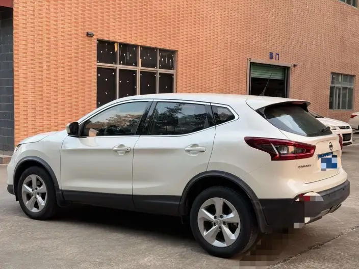 Nissan Qashqai 2021 Model 2.0L XV Smart Edition – фото 4