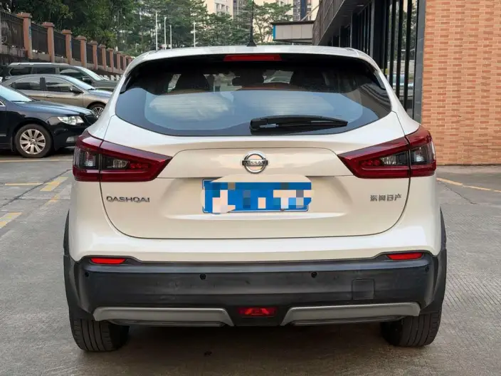 Nissan Qashqai 2021 Model 2.0L XV Smart Edition – фото 5