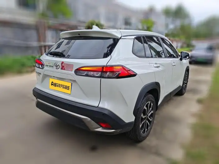 Frontlander 2022 Model 2.0L CVT Deluxe Edition – фото 2
