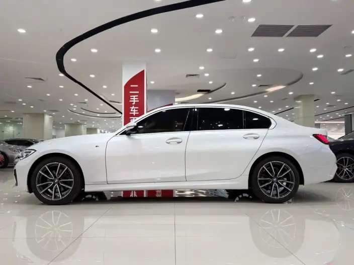 BMW 3 Series 2021 Model Facelift 320Li M Sports Set – фото 4