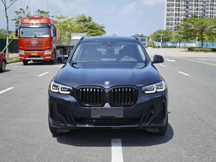 BMW X3 2023 Model xDrive30i Leading Model M Night Set – фото 2