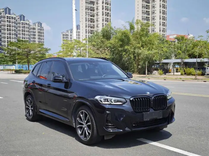 BMW X3 2023 Model xDrive30i Leading Model M Night Set – фото 3