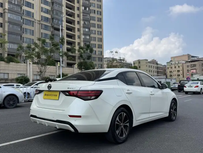 Nissan Sylphy 2022 Model 1.6L XL CVT Yuexiang Edition – фото 6