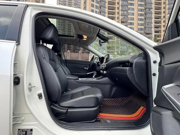 Nissan Sylphy 2022 Model 1.6L XL CVT Yuexiang Edition – фото 10