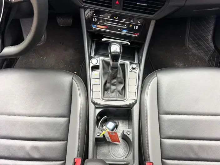 Volkswagen Sagitar 2022 Model 280TSI DSG Beyond Edition – фото 9
