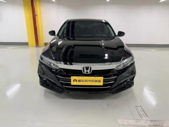 Honda Accord 2022 Model 260TURBO Deluxe Edition – фото 2