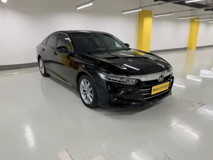 Honda Accord 2022 Model 260TURBO Deluxe Edition – фото 3