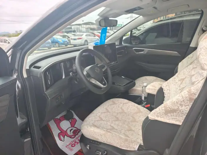 Talagon 2026 Model 450TSI 4WD Supreme Edition 6 seat – фото 8