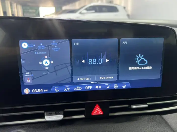 Hyundai Ioniq 2022 Model 1.5L CVT LUX Premium Edition – фото 7