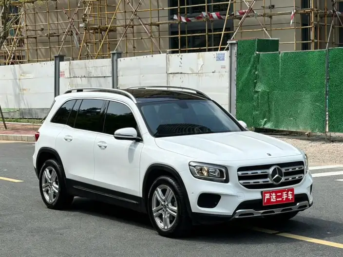 Mercedes-Benz GLB 2020 Model GLB 180 Fashion Model – фото 3
