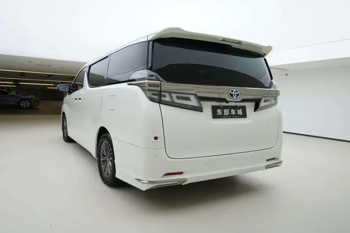 Vellfire 2021 Model Toyota Crown Hybrid 2.5L HV Deluxe Edition – фото 4