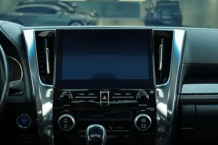 Vellfire 2021 Model Toyota Crown Hybrid 2.5L HV Deluxe Edition – фото 8