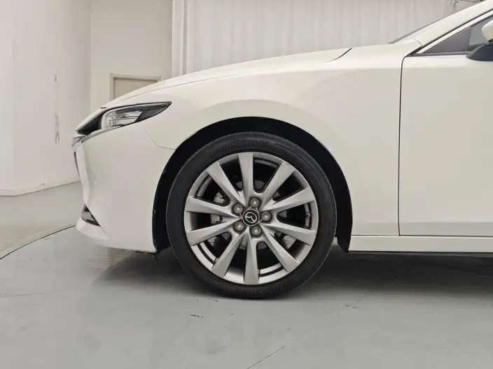 Mazda3 Axela 2021 Model 2.0L Automatic Zhi Ya Edition – фото 9