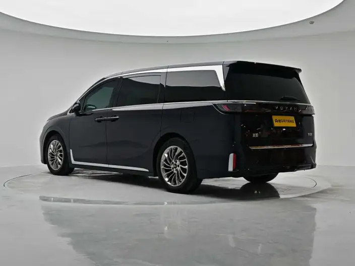 VOYAH Dreamer PHEV 2024 Model Ultra-long Endurance Ultimate Edition – фото 5