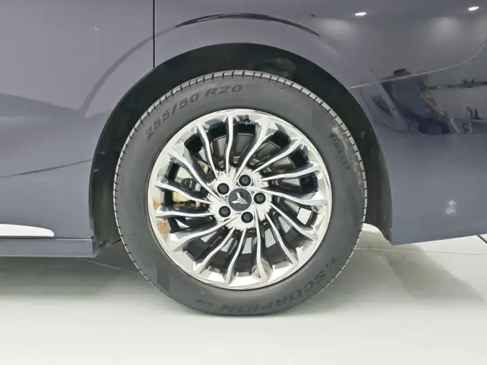 VOYAH Dreamer PHEV 2024 Model Ultra-long Endurance Ultimate Edition – фото 9