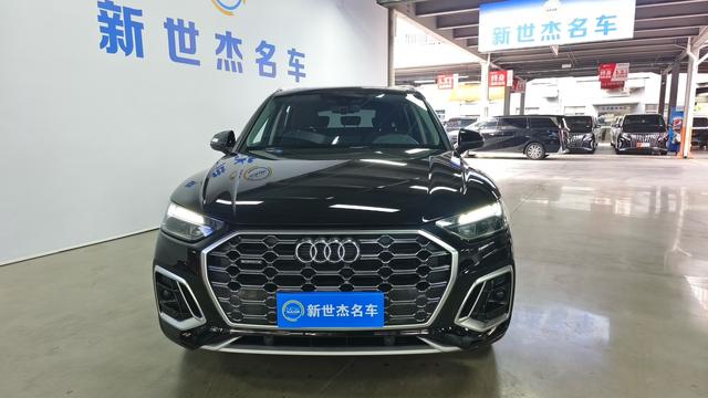 Audi Q5L 2022 Facelift 45T Luxury Dynamic – фото 2