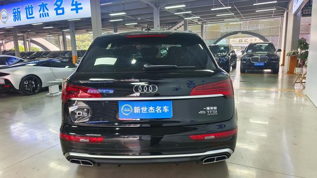 Audi Q5L 2022 Facelift 45T Luxury Dynamic – фото 11