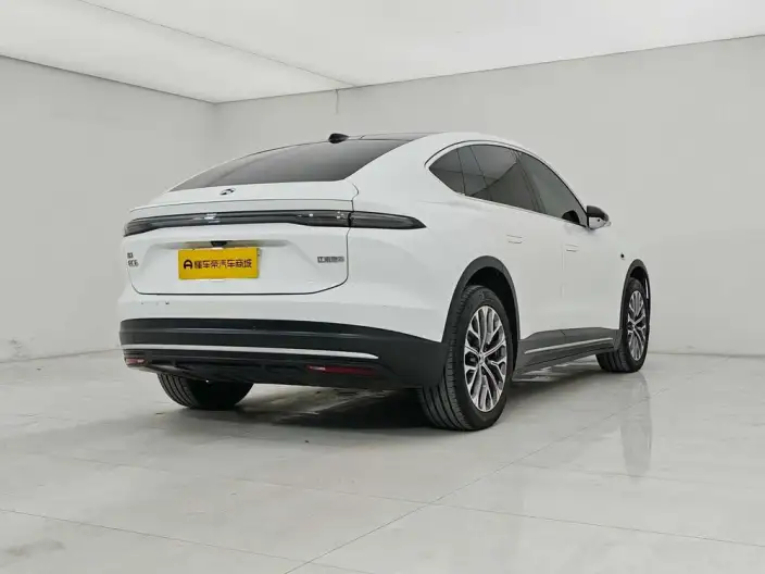 NIO EC6 2024 Model 75kWh – фото 7