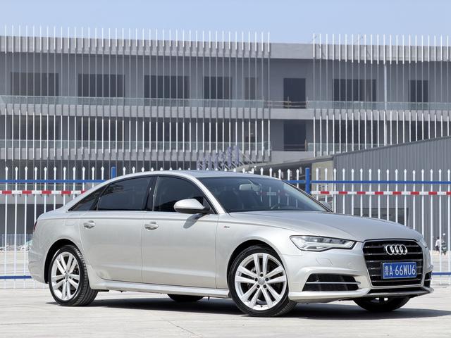Audi A6L 2018 30th Anniversary 35 TFSI Style – фото 5