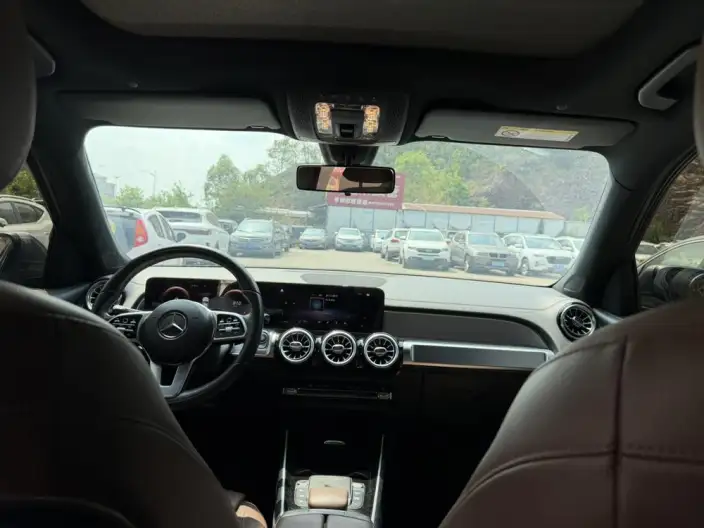 Mercedes-Benz GLB 2020 Model GLB 180 Dynamic Model – фото 6