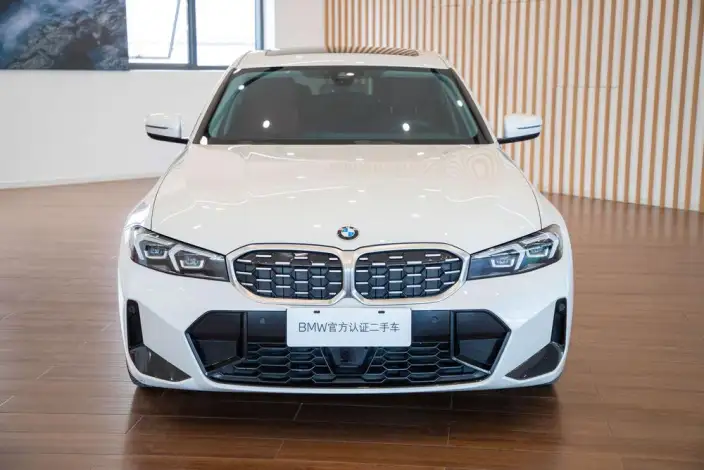 BMW 3 Series 2025 Model 325Li M Sports Set – фото 2