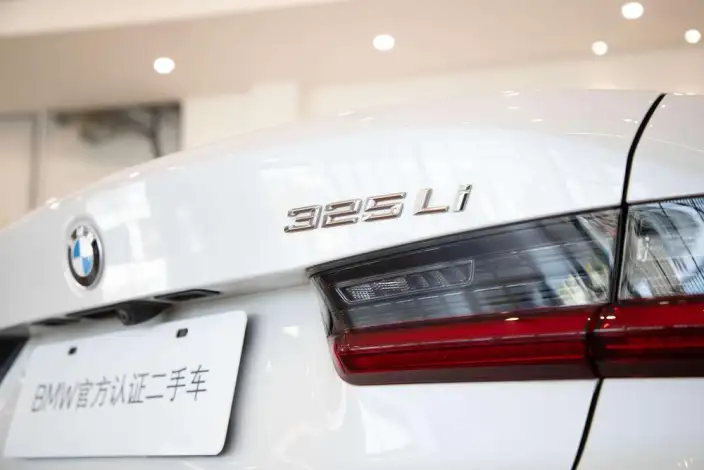 BMW 3 Series 2025 Model 325Li M Sports Set – фото 10