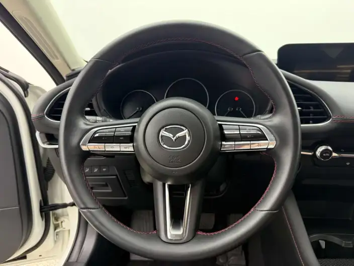 Mazda3 Axela 2023 Model 2.0L Automatic Zhi Shine Edition – фото 10