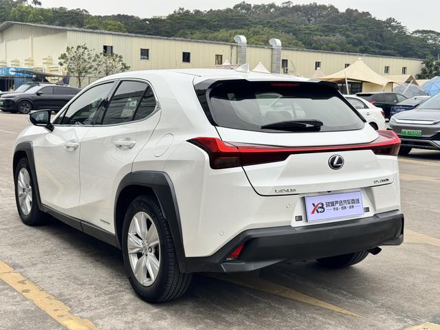 Lexus UX Модель 2020 года 260h Tan · Fun Edition Country VI – фото 5