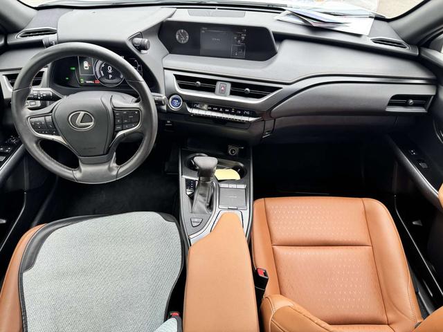Lexus UX Модель 2020 года 260h Tan · Fun Edition Country VI – фото 14