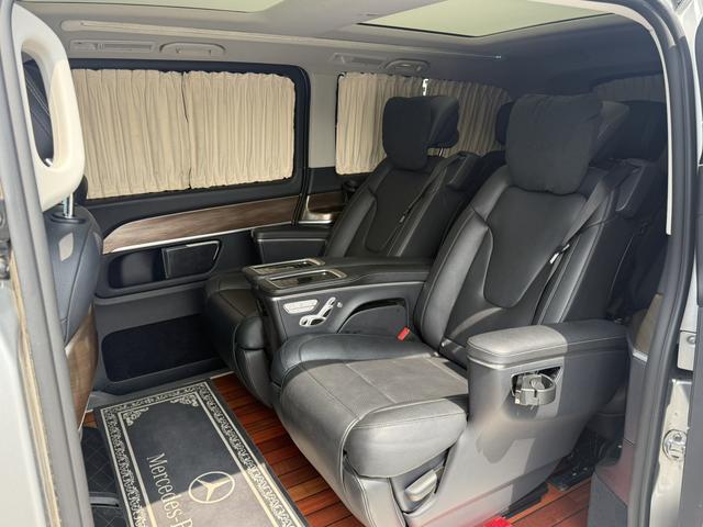 Mercedes-Benz V-Class 2021 V 260 L Long Axle Premium – фото 8