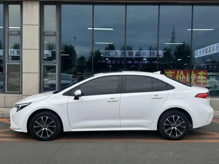 Toyota Levin 2023 Model 185T Deluxe Edition – фото 4