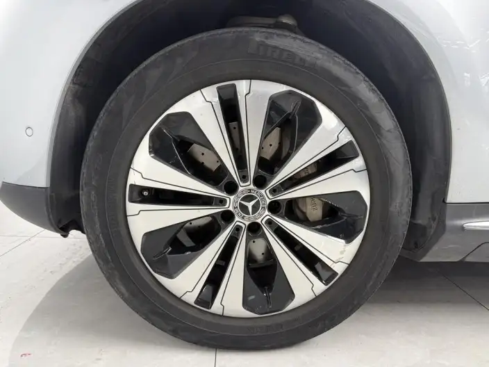 Mercedes-Benz EQC 2020 Model 350 4MATIC – фото 5