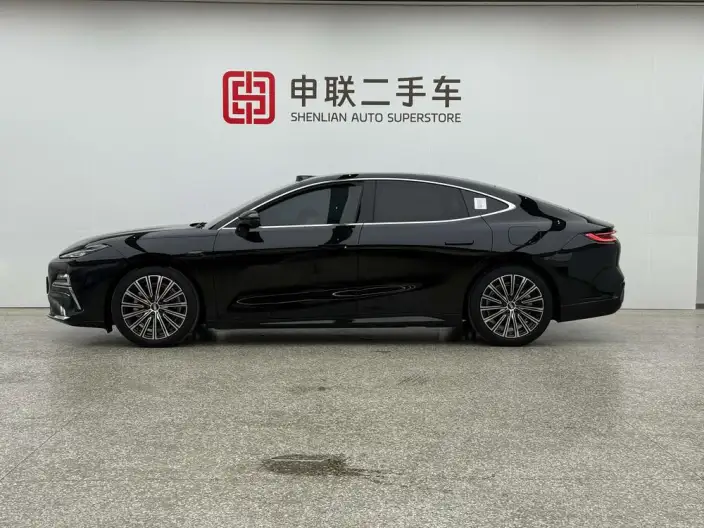 Geely Galaxy E8 PHEV 2025 Model 130km EM-P Galaxy Edition – фото 3