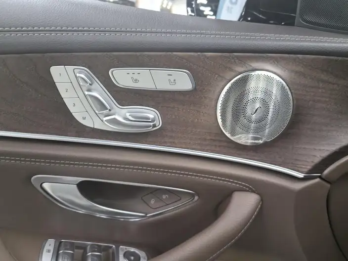 Mercedes-Benz E-Class 2023 Model Facelift E 300 L Luxury Model sedan – фото 8