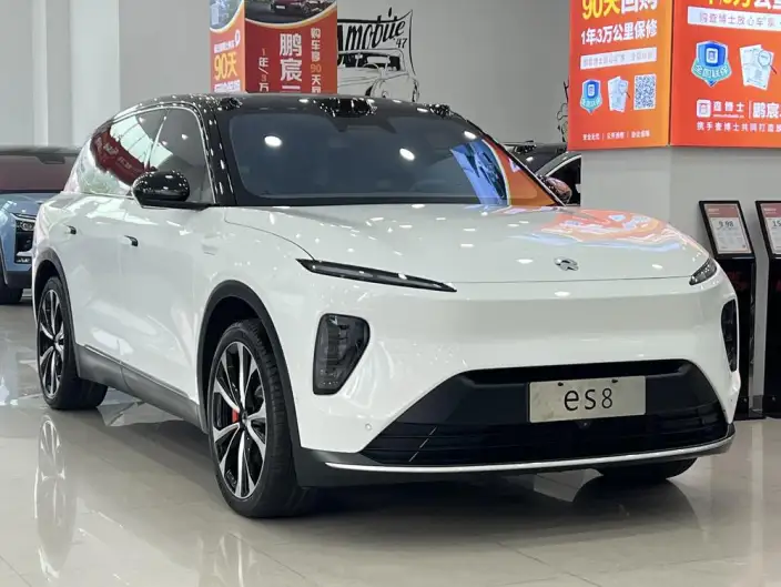 NIO ES8 2023 Model 75kWh