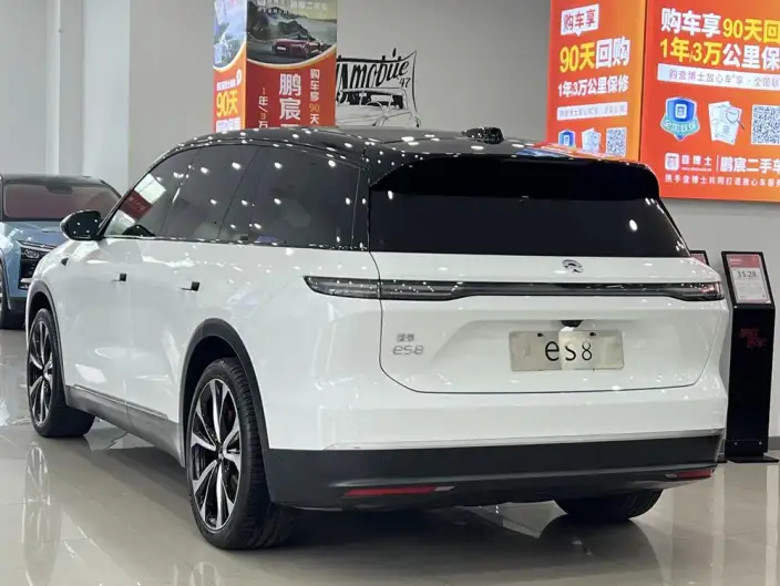 NIO ES8 2023 Model 75kWh