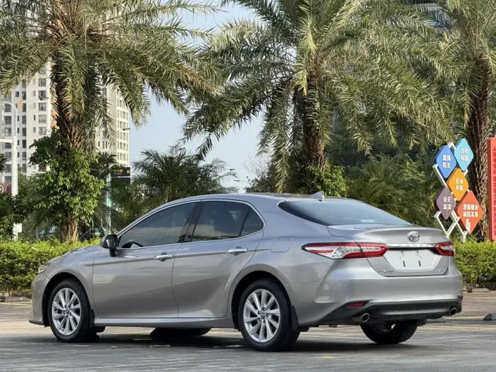 Toyota Camry 2021 Model 2.0G Deluxe Edition – фото 4