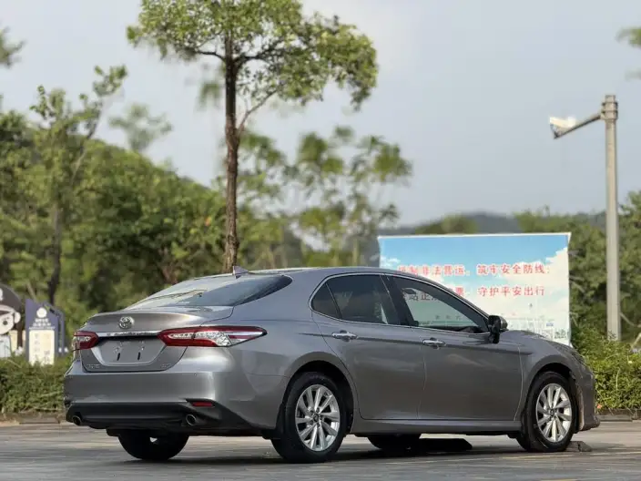 Toyota Camry 2021 Model 2.0G Deluxe Edition – фото 6