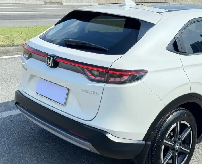 Honda Vezel 2023 Model 1.5L CVT Pioneer Edition – фото 9