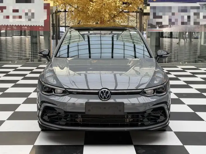 Volkswagen Golf 2023 Model 280TSI DSG R-Line – фото 2