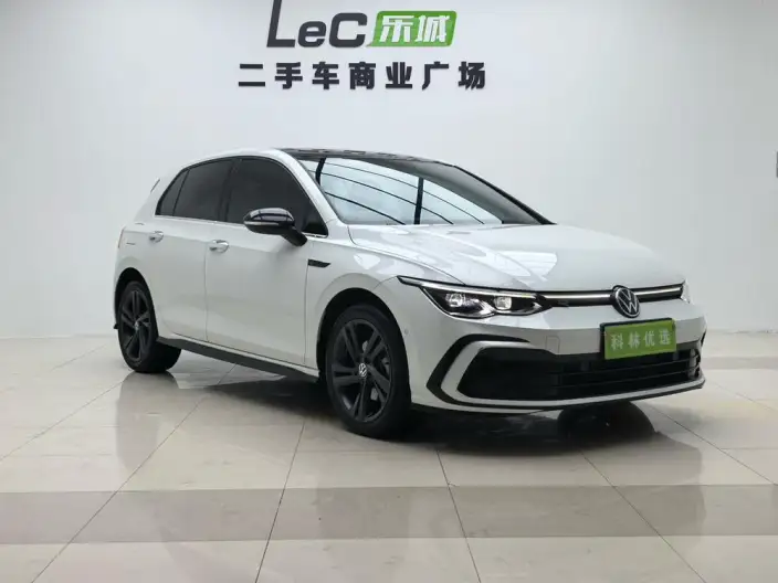 Volkswagen Golf 2023 Model Facelift 280TSI DSG R-Line Lite – фото 3
