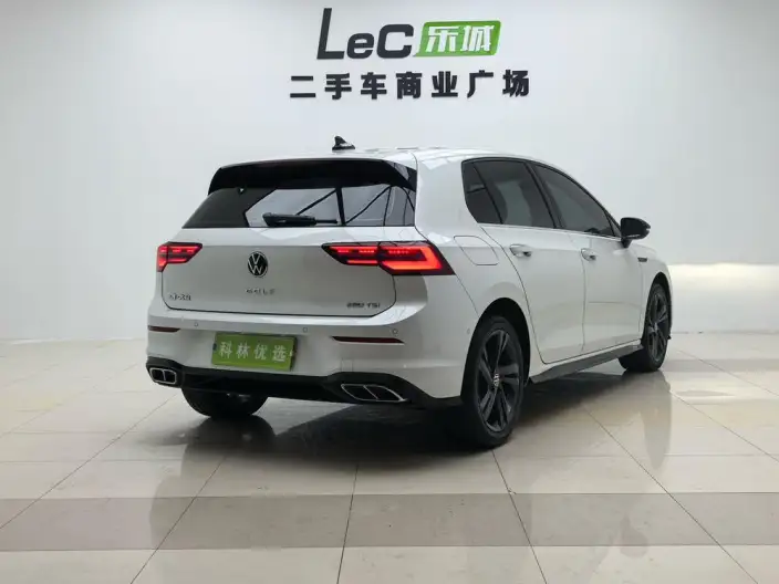 Volkswagen Golf 2023 Model Facelift 280TSI DSG R-Line Lite – фото 6